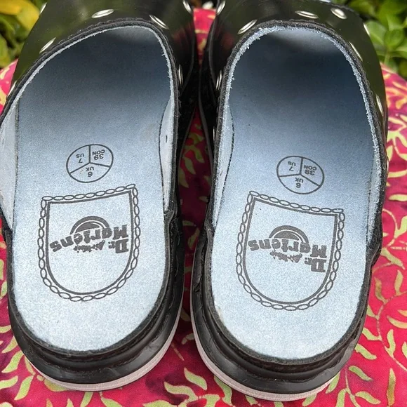 New Dr. Martens Silver Gromet Cut Out Black Vintage 90’s Chunky Slides Sandals - Picture 16 of 17